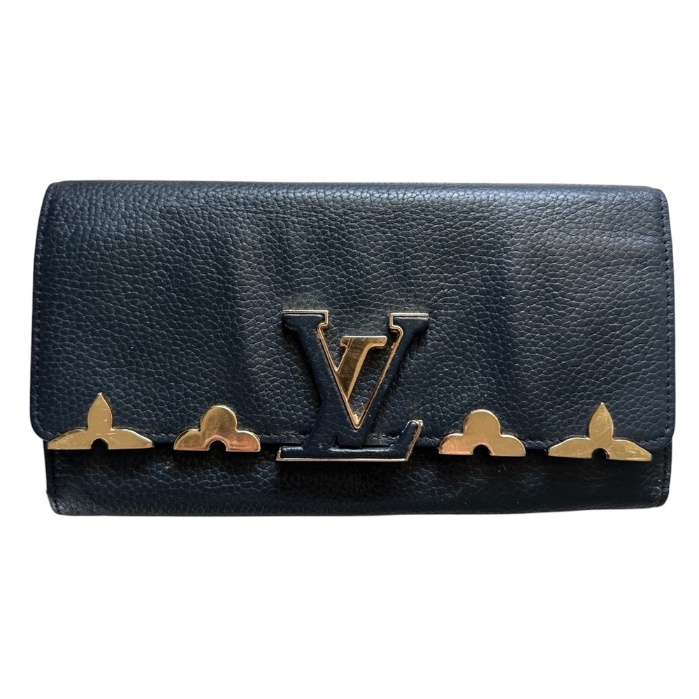 Louis Vuitton Capucines Wallet in Navy